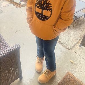 Size 4 big Kids Timberlands “butters” good condition